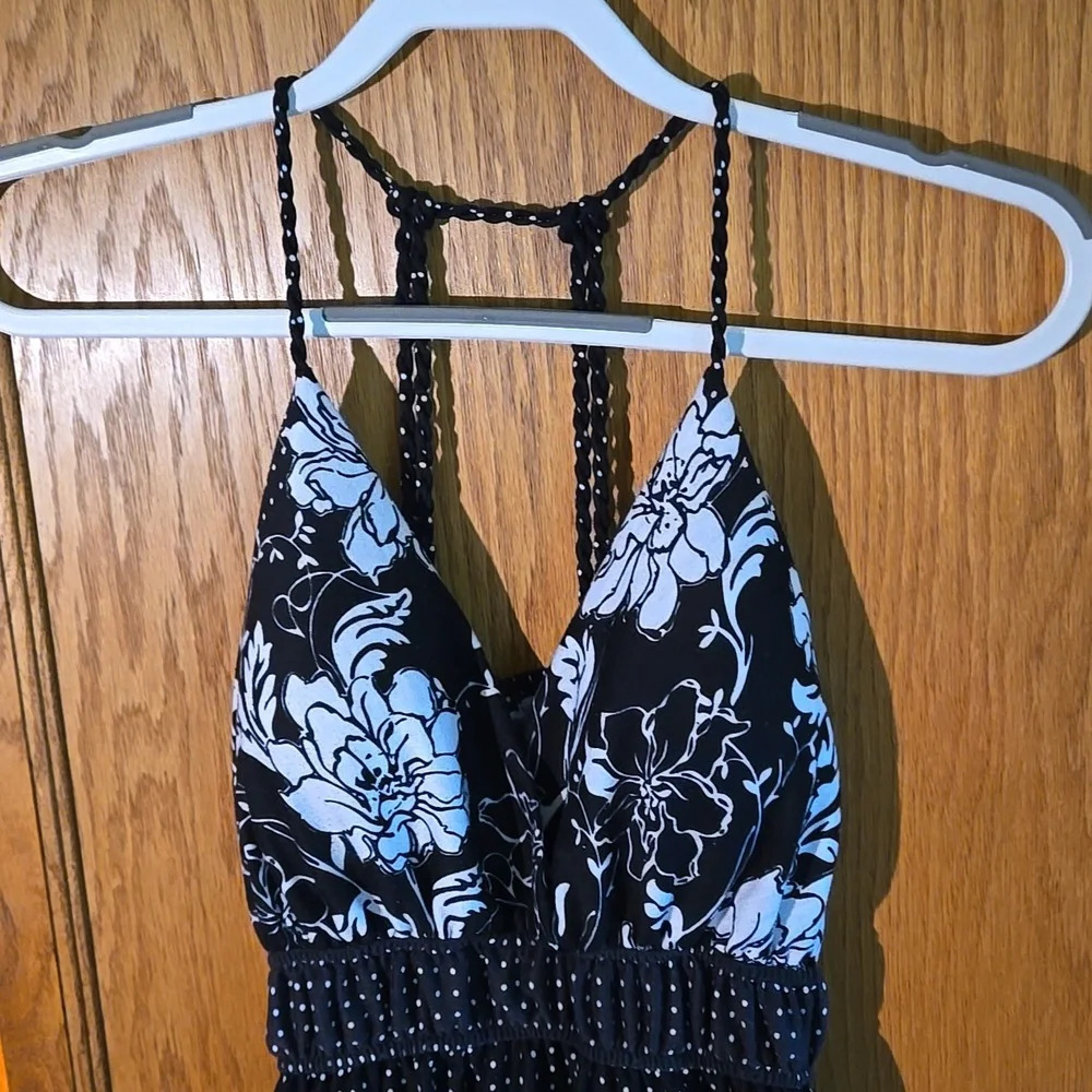 Connection 18 Maxi dress Black & White W/ Crisscross Spaghetti Straps Women sz S - Picture 2 of 11